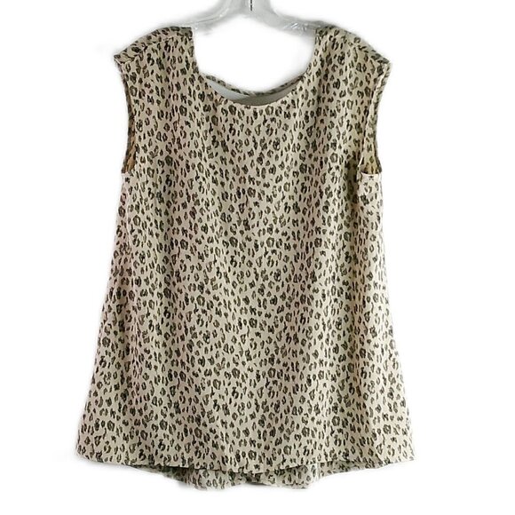 Halogen - Sleeveless, Oversized, Animal Print Blouse - Size Medium - Picture 1 of 6
